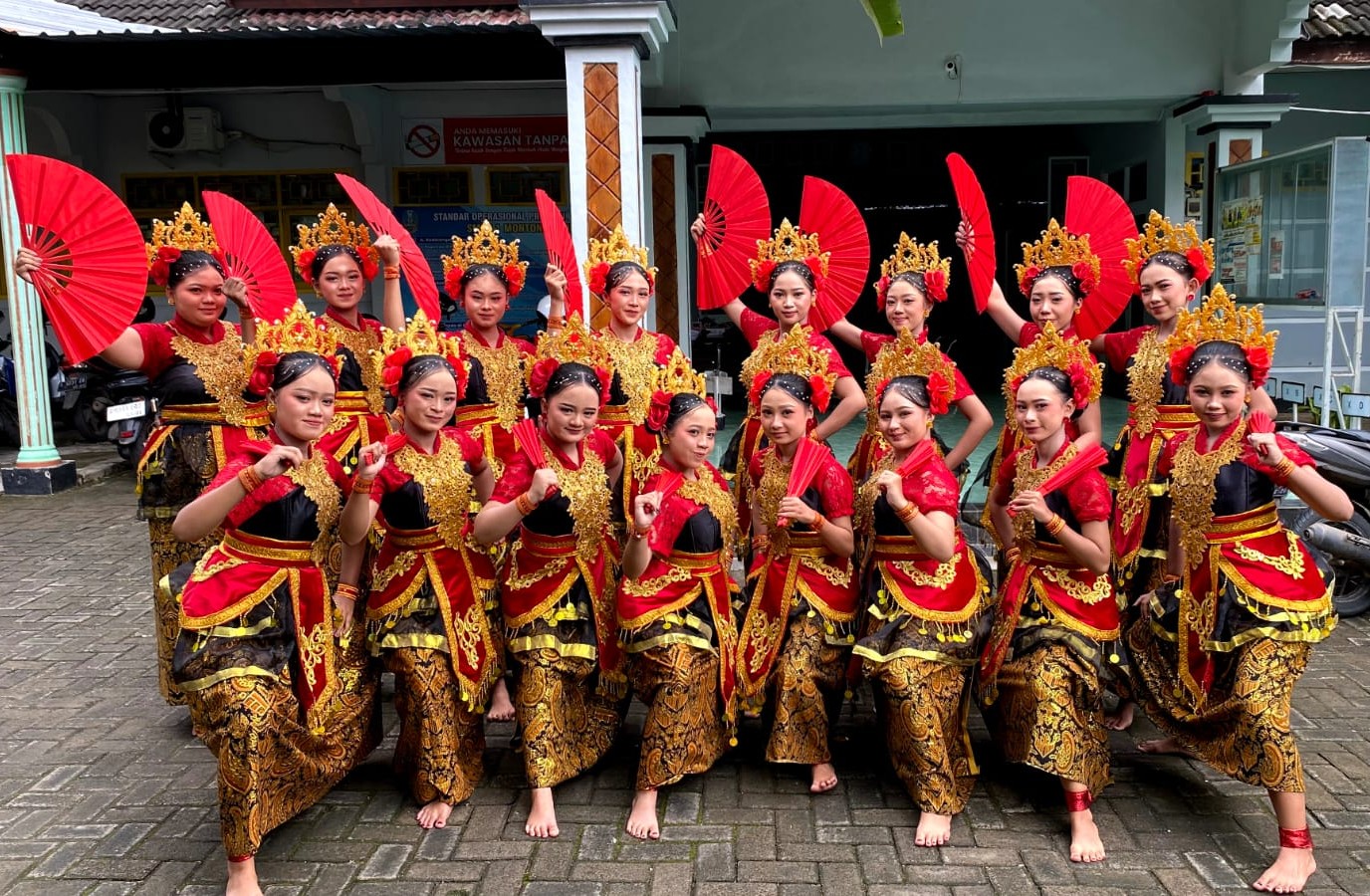 Tari